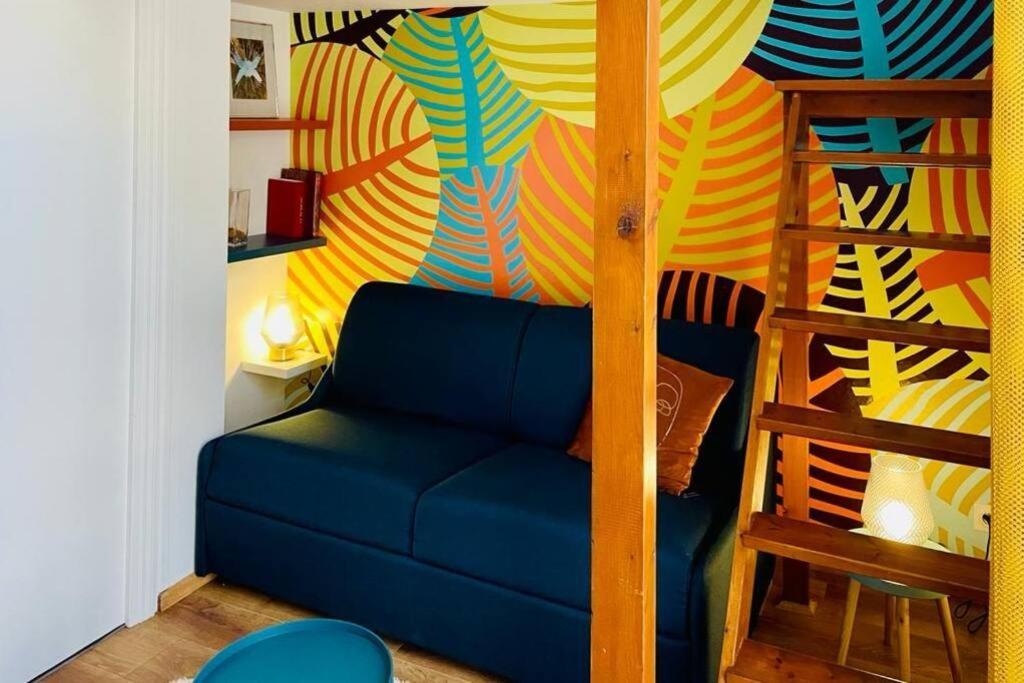 A 800m De La Cathedrale Apartment